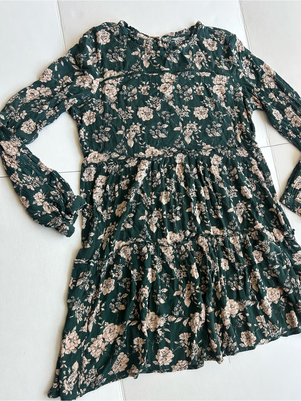 Long Sleeve Forest Green Floral Tiered Mini Dress - Picture 4 of 8